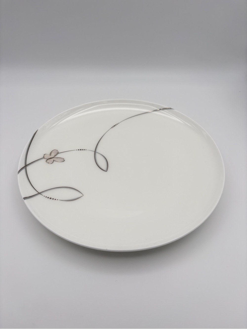 WATERFORD LISMORE BUTTERFLY Dinner Plate Bone China